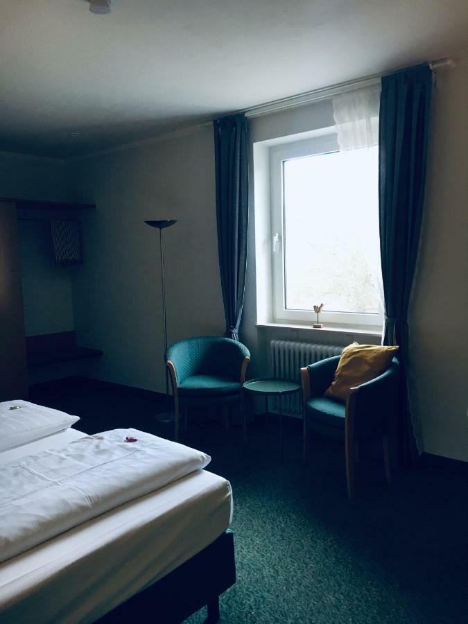 Domizil Alte Post Püttlingen Exterior foto